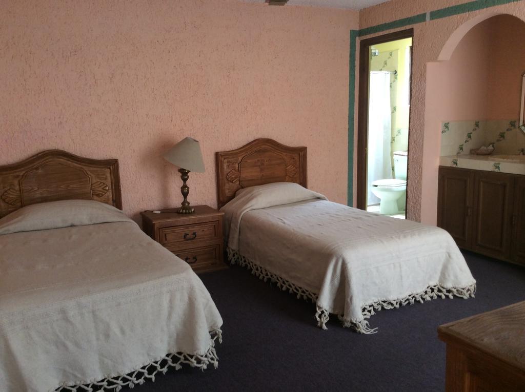 Hotel Villa De La Plata Guanajuato Pokoj fotografie