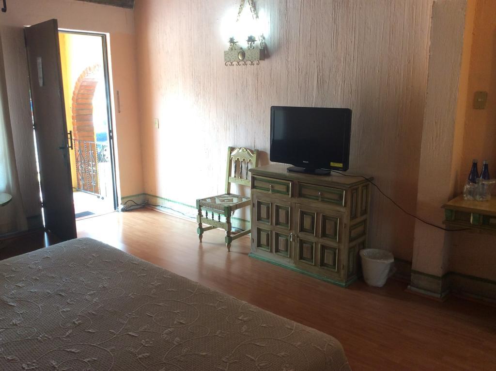 Hotel Villa De La Plata Guanajuato Pokoj fotografie